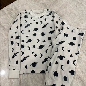 Hanna Andersson Kids Pajama Set - White with Black Space Print